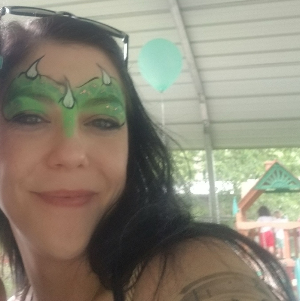 Meet your Posher, Victoria